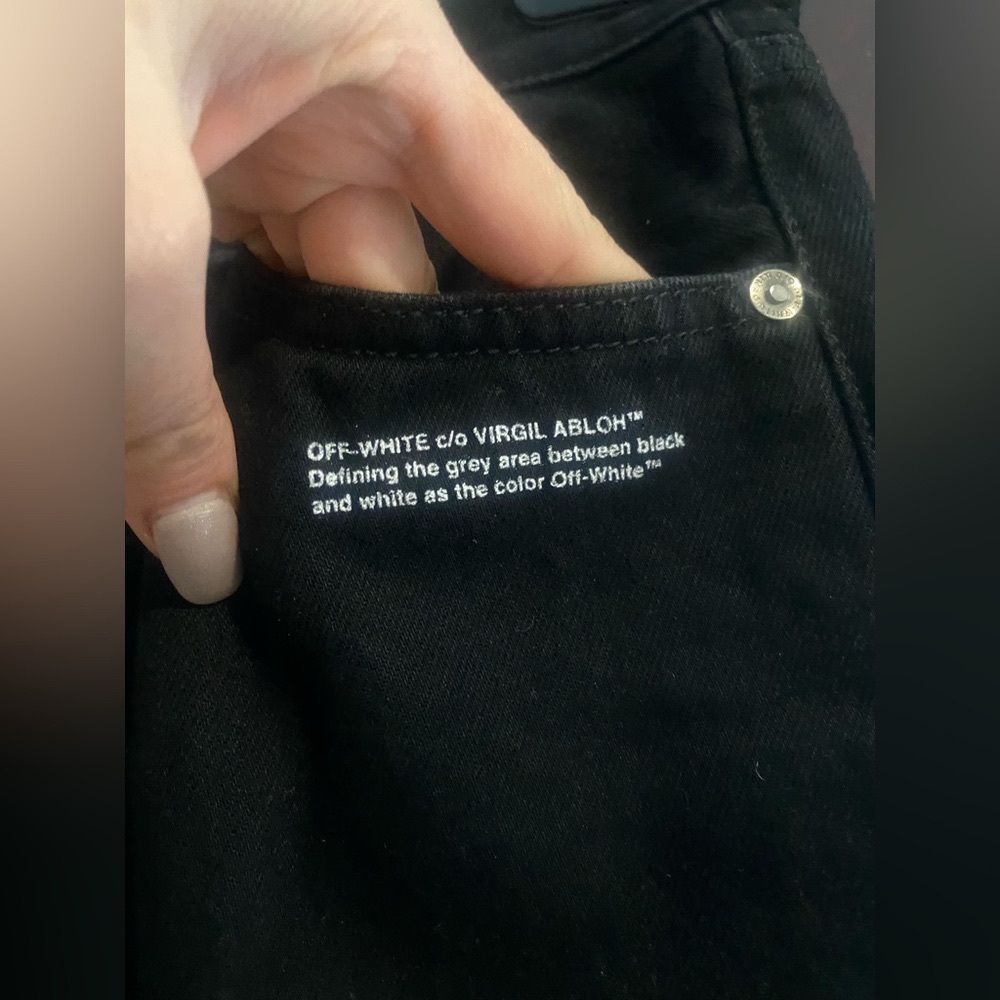 🔥NEW🔥STUNNING!!! OFF-WHITE Denim Label “WOMAN” Black Denim with Embroidered - Picture 8 of 14
